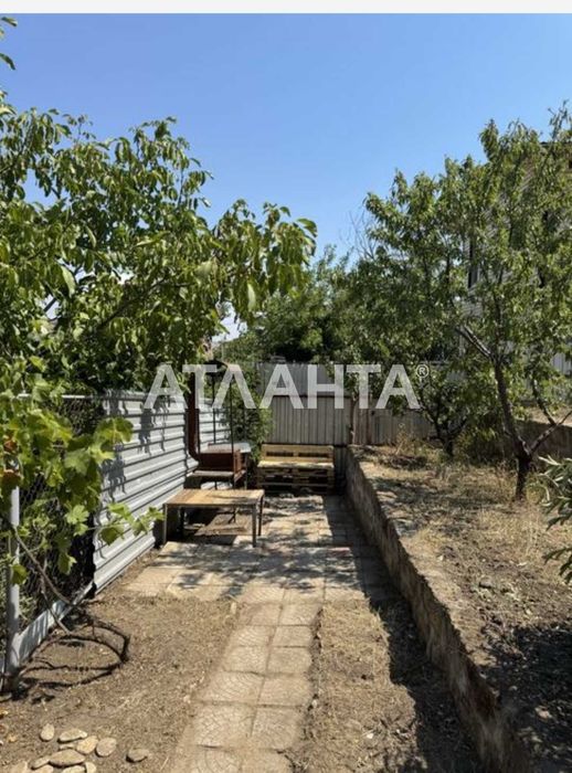 Роскошный дом в Новой Дофиновке, расположенный недалеко от моря.