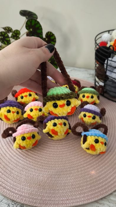 Брелочки ручної роботи, жабки, мишки, капібари, бджілки, котики, акули