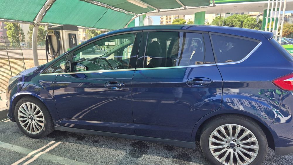 Ford Cmax titaniun