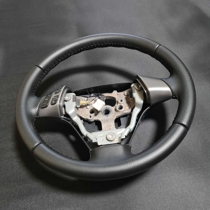 Руль після перетяжки Мазда 3 бк на обмін Mazda 3 bk