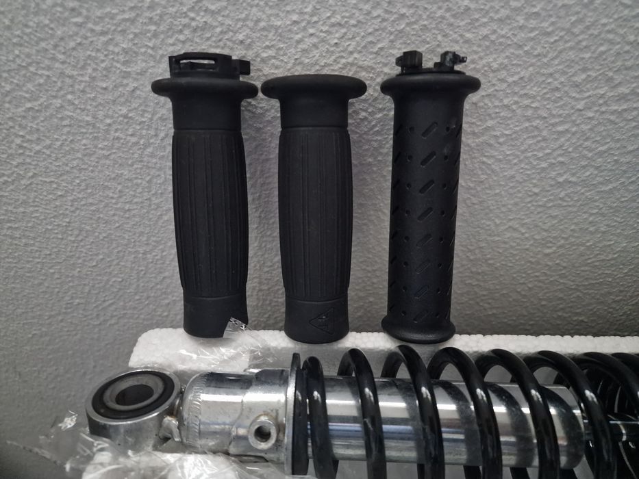 Peças diversas para Triumph Street Twin 900 ano 2016