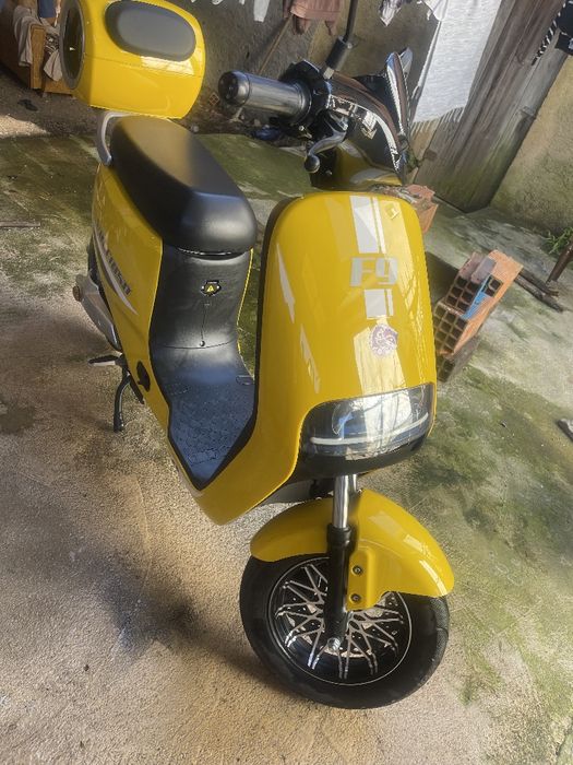 Moto elétrica voltrish  vendo ou troco