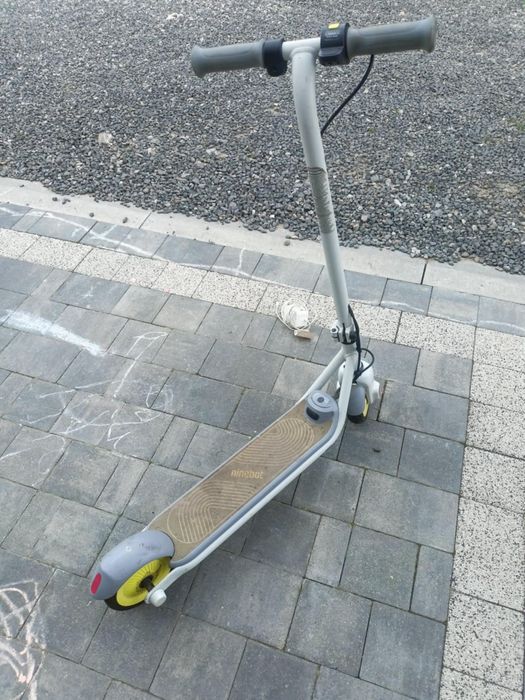 Hulajnoga elektryczna