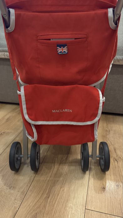 Wozek dla lalek Maclaren BMW