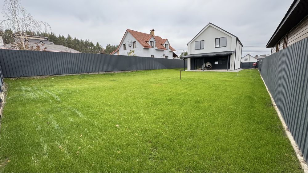 Готовый дом в закрытом коттеджном городке, Ирпень. Газовое отопление.