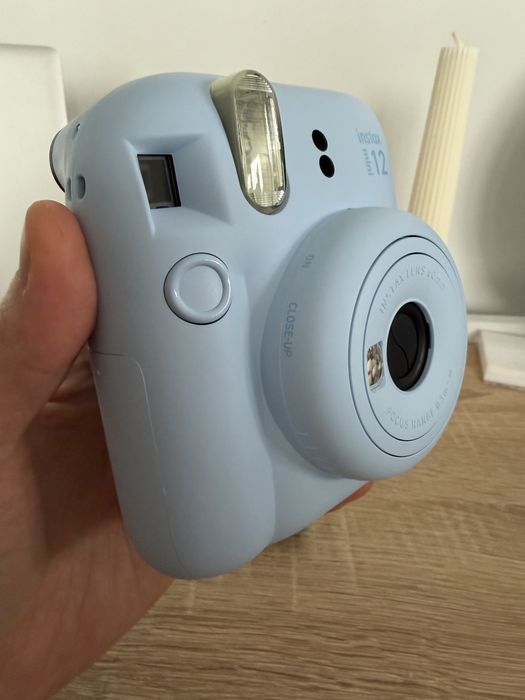 Фотоапарат миттєвого друку Instax Mini 12 blue світло блакитний