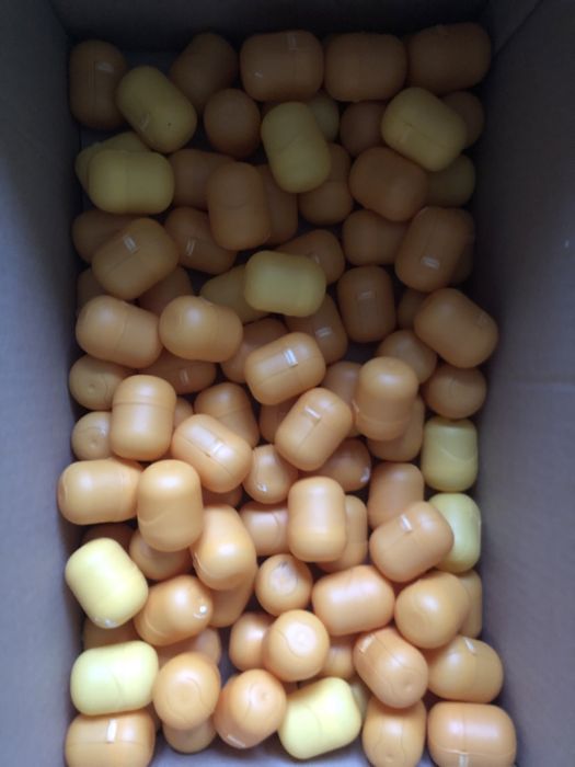 Кіндер іграшки та капсули 60шт