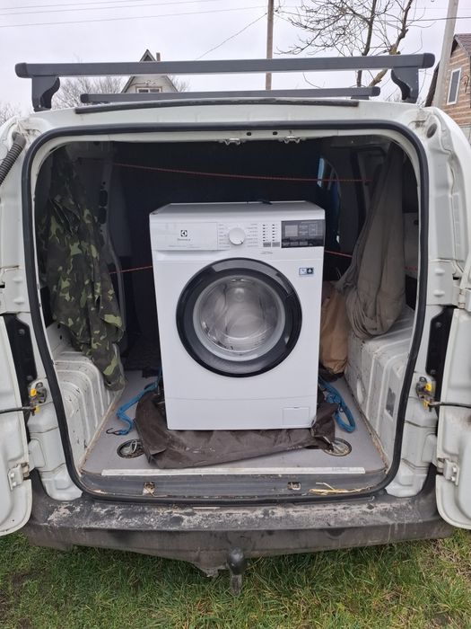 Грузові перевезення.