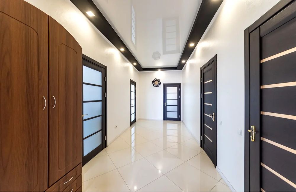 Квартира Центр Броваров Независимости 2б