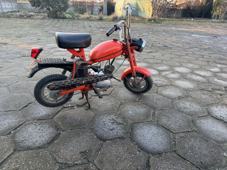 Motorynka sprawna jezdzaca