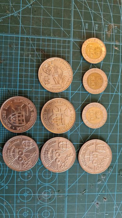 Moedas e notas para colecionador