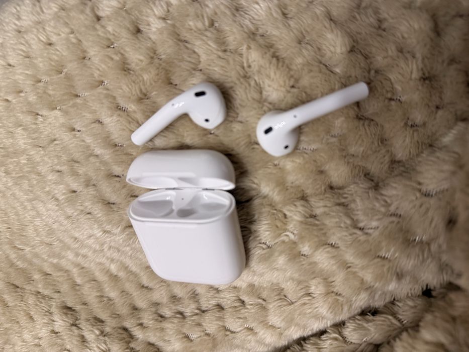 AirPods 2 наушники