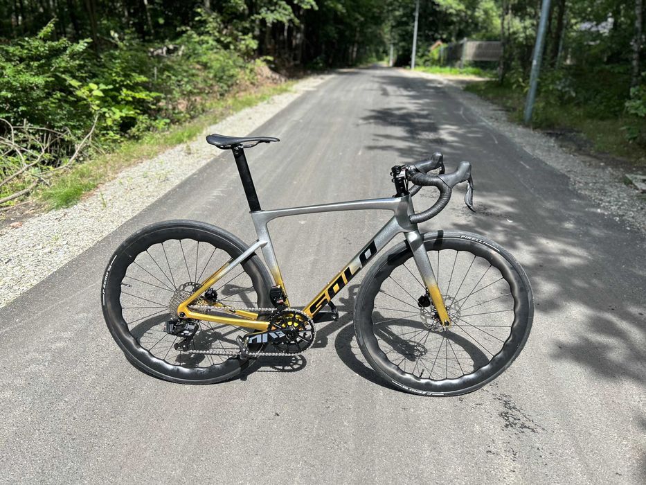 SZOSOWY AERO FRAMESET, karbonowa rama i widelec, customowe malowanie