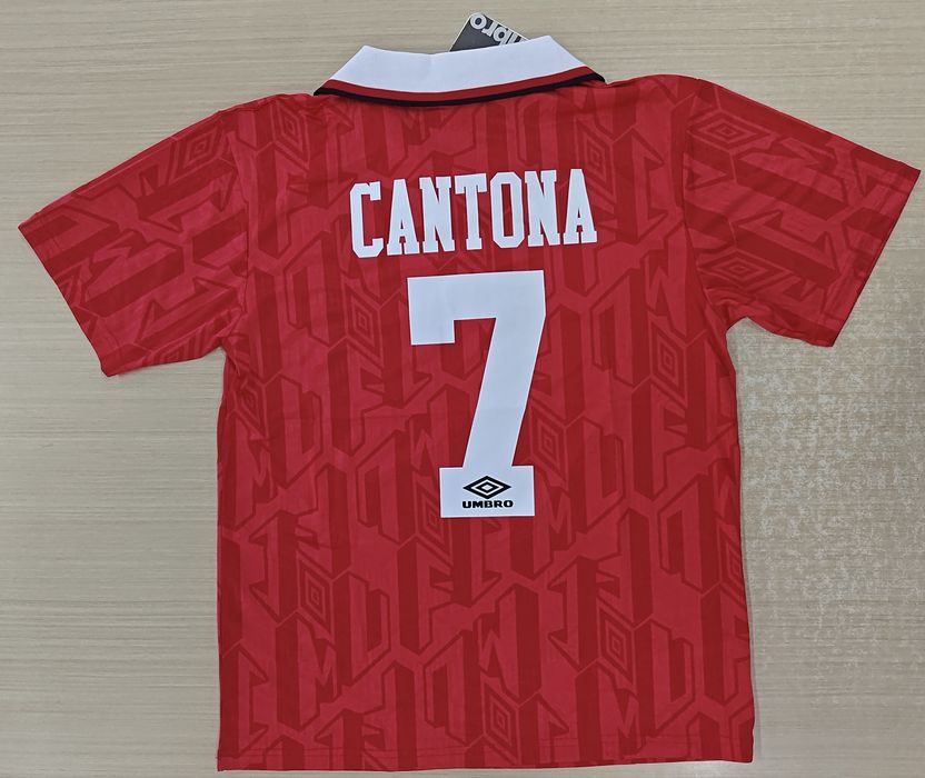 Camisola Retro Manchester United 1996 - Cantona 7 Edição Premier League