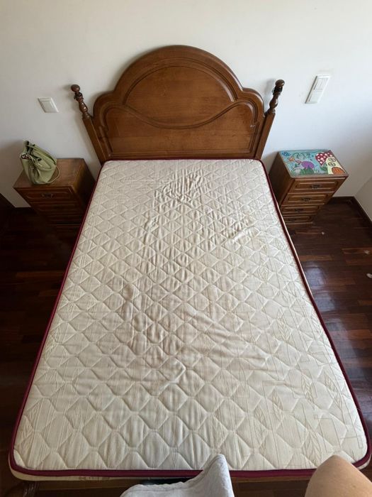 Colchao + Cama com cabeceira