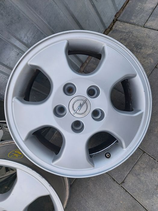 Alufelgi 15 cali 5x110 Opel Astra G H Zafira Meriva