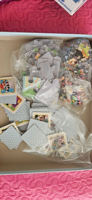 Jogos infantis puzzles, domino