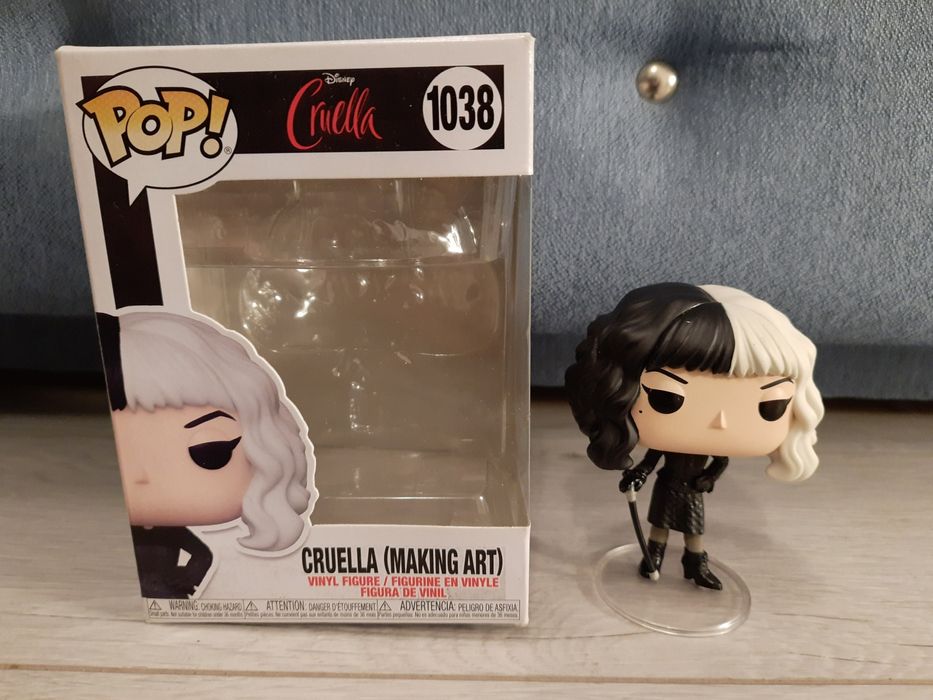 Cruella making art 1038 funko pop disney figurka