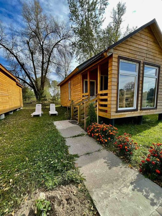 Оренда будиночків для відпочинку на березі річки Десна