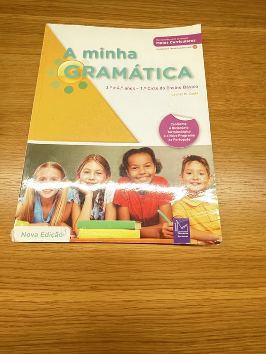 Manuais Escolares 7 e 8 ano .