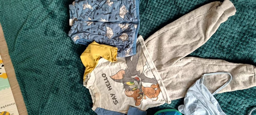 Zestaw ubranek dla chłopca Tom&Jerry r.92