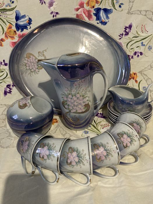 Рідкісний чайний сервіз /Коростень,2000р/