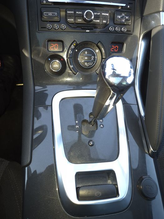 Продам Peugeot 3008