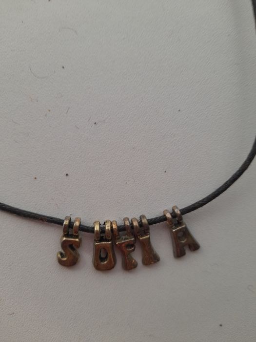 Colares      1€ cada