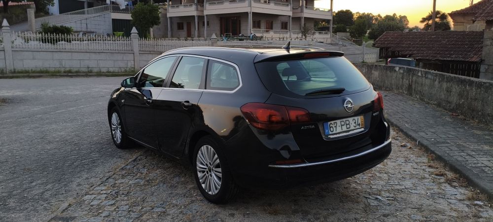 Opel Astra J Sport Tourer  Cosmo 1.6 CDTi 110cv