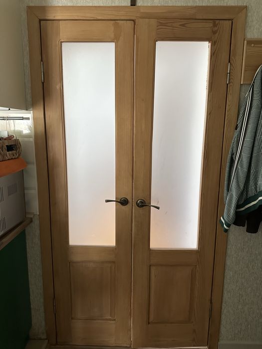 Продам межкомнатные двери