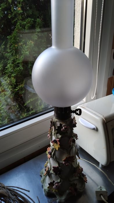 Duża Lampa porcelanowa