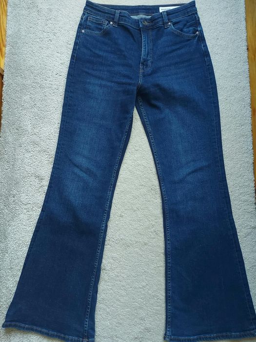 Bershka jeansy flare r. 36 niebieskie