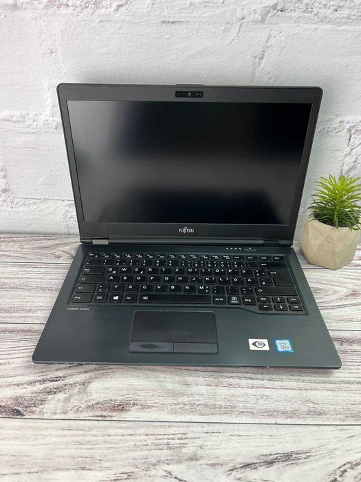 Fujitsu LifeBook U748 Intel Core i5-8250U noRAM/SSD FullHD IPS уцінка