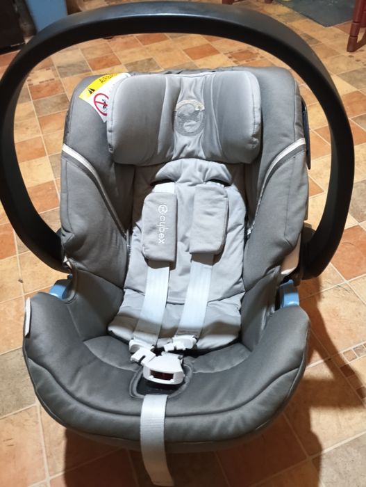 Sprzedam fotelik samochodowy dla dziecka