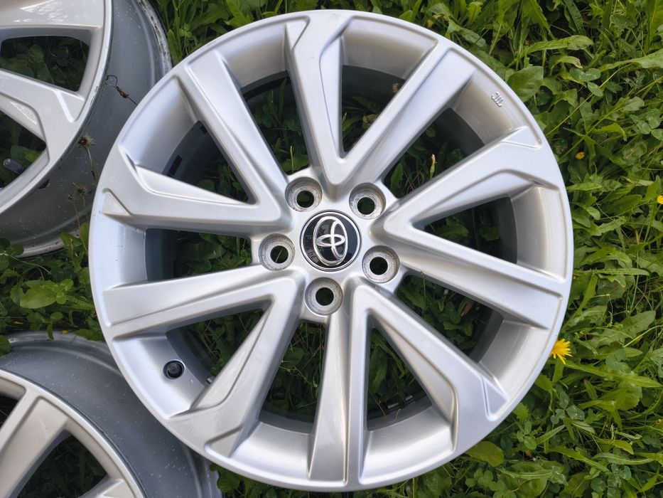 Alufelgi 17 Toyota CHR II - oryginalne