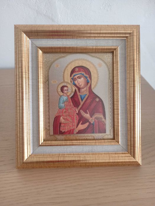 Икона "Троеручница"