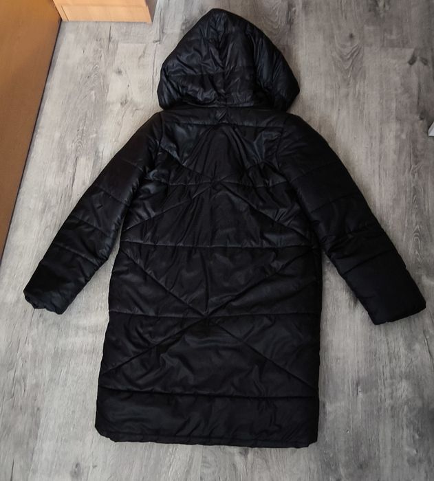 Продам зимову курточку, пальто, плащ, куртка 146 розміру