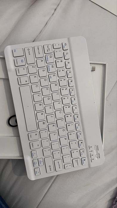 Ipad 10 A16 novo.