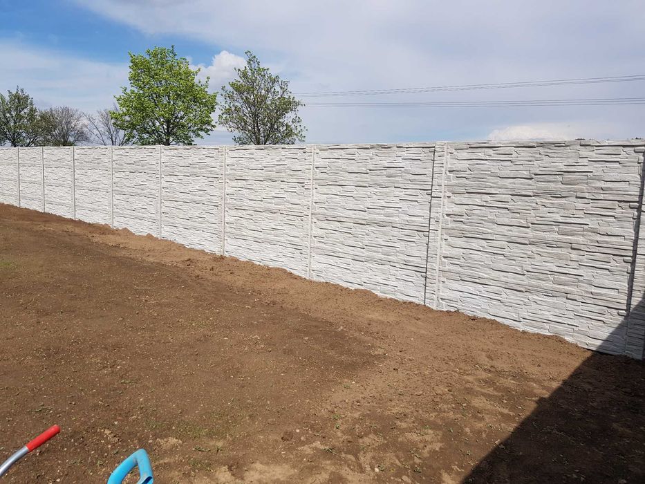 Ogrodzenia betonowe, ogrodzenia panelowe, podmurówka betonowa