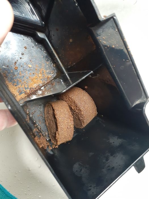 Кавомашина Delonghi ESAM  і рожкова