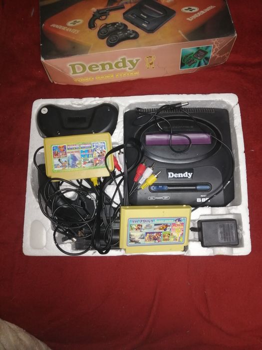 Продам приставку денди 90х годов