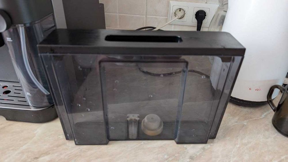 Автоматична кавомашина Beko CEG7304X (зерно/мелена)