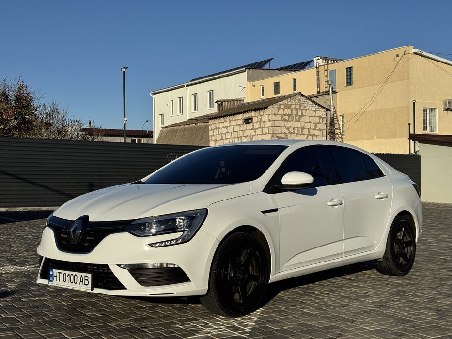 Renualt megane 4 1.6 бензин