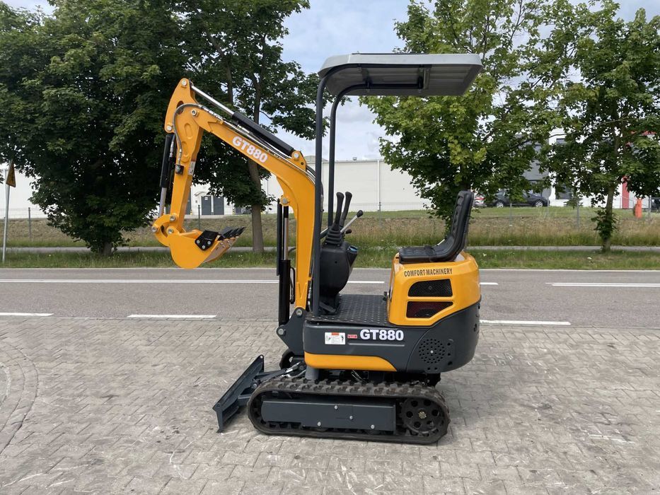 Gąsienicowa minikoparka GT880 Comfort Machinery, silnik KOOP Gunter Grossmann