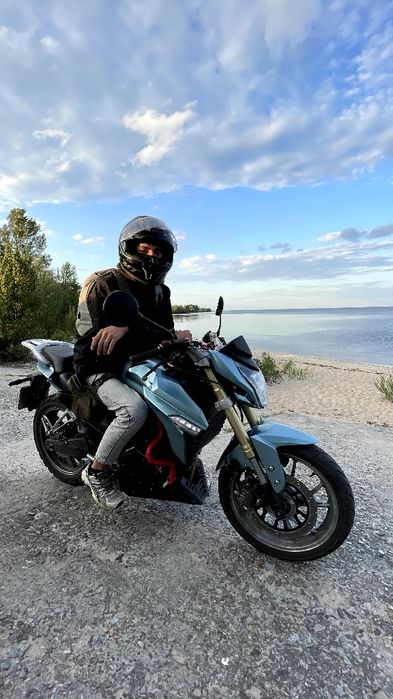 Мотоцикл Lifan kp 250 3r