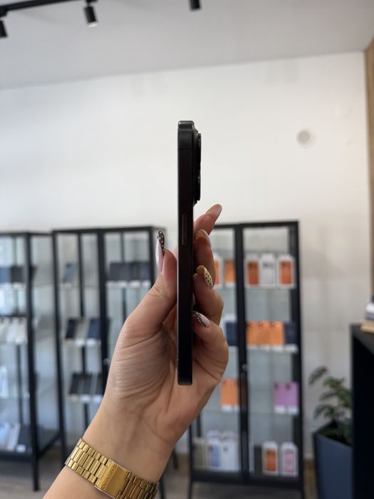 Telefon iPhone 15 PRO 256GB Czarny Apple Gwarancja iTrade