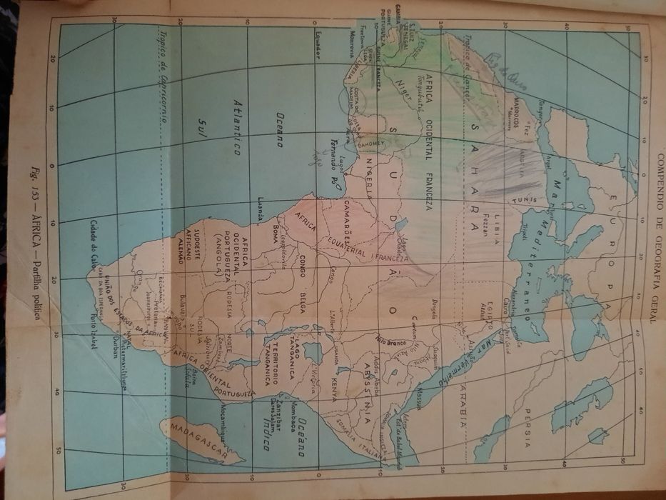 Livro Documentação cartográfica anexo ao compêndio de Geografia Geral