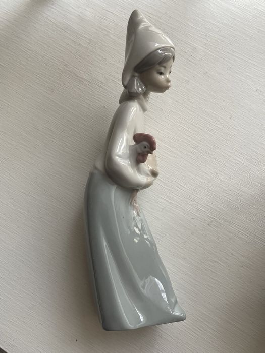 Lladro дівчинка з півником статуетка фігурка