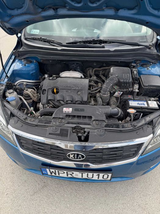KIA CEE'D hatchback // niski przebieg 2009r.