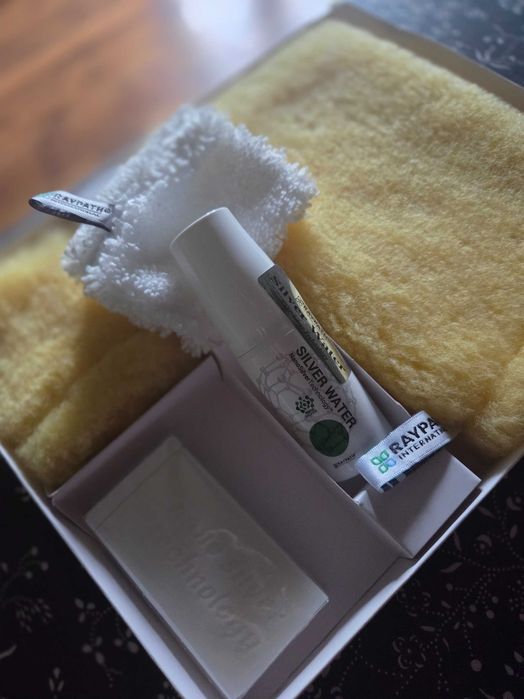 Raypath Zestaw Kosmetyczny SPA Peeling Demakijaż Skóry Twarzy mydełko nanos